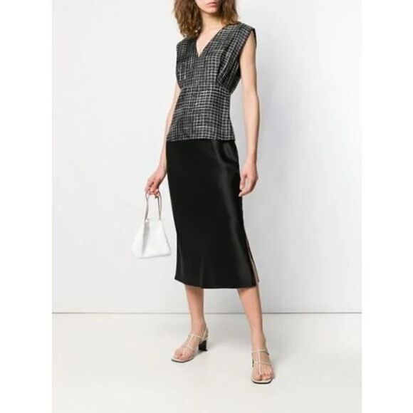 New. Theory black silk top. - Picture 11 of 15